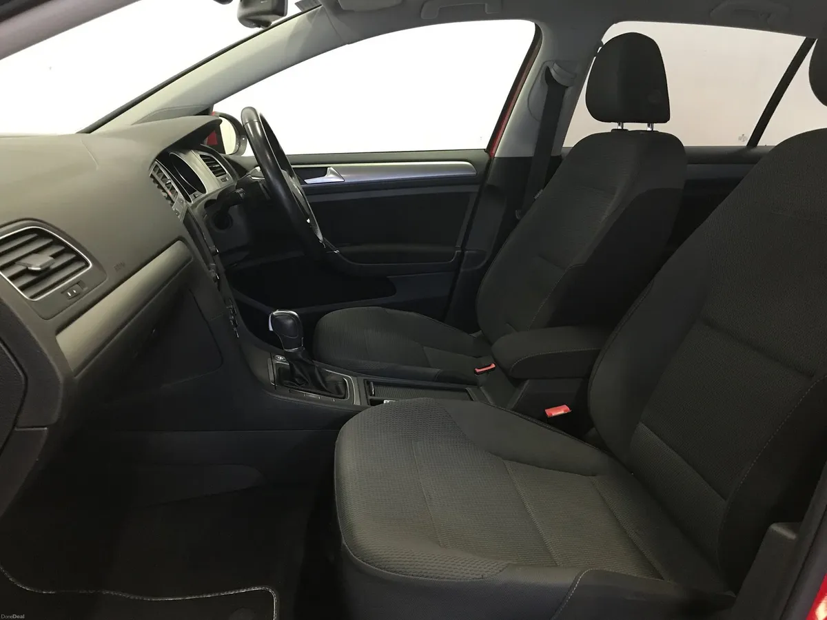 VW Golf 1.4 Highline Auto - Image 3