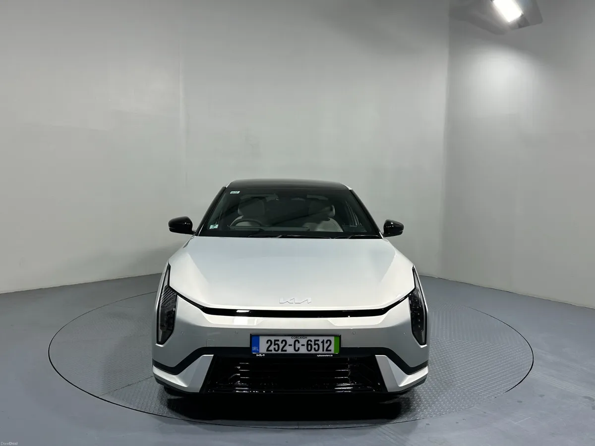 Kia EV4 GT Line FastBack 81.4 Kw/h 252 - Image 2