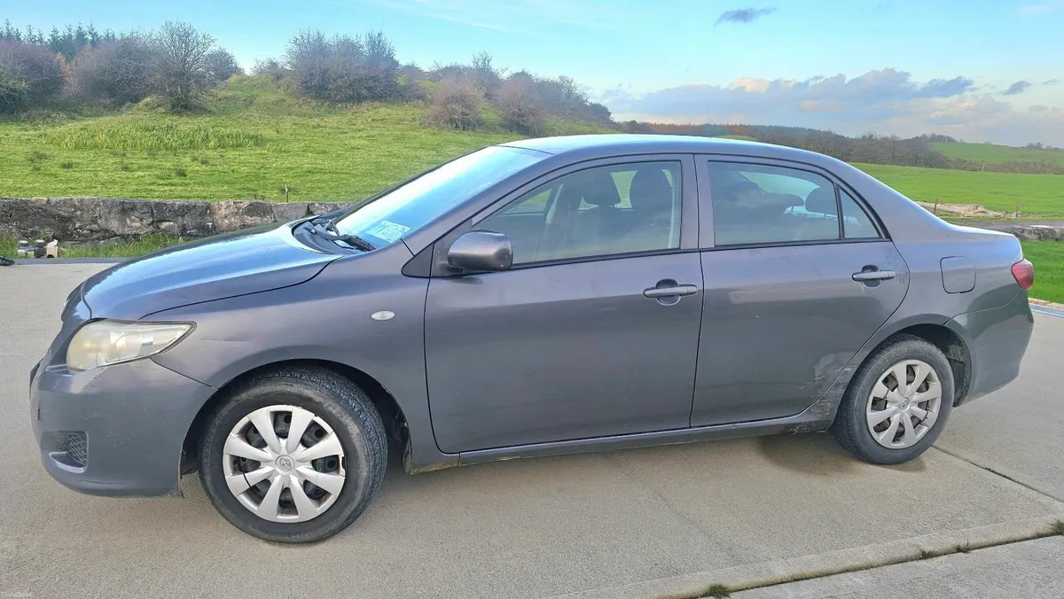 Toyota Corolla 2007 - Image 1