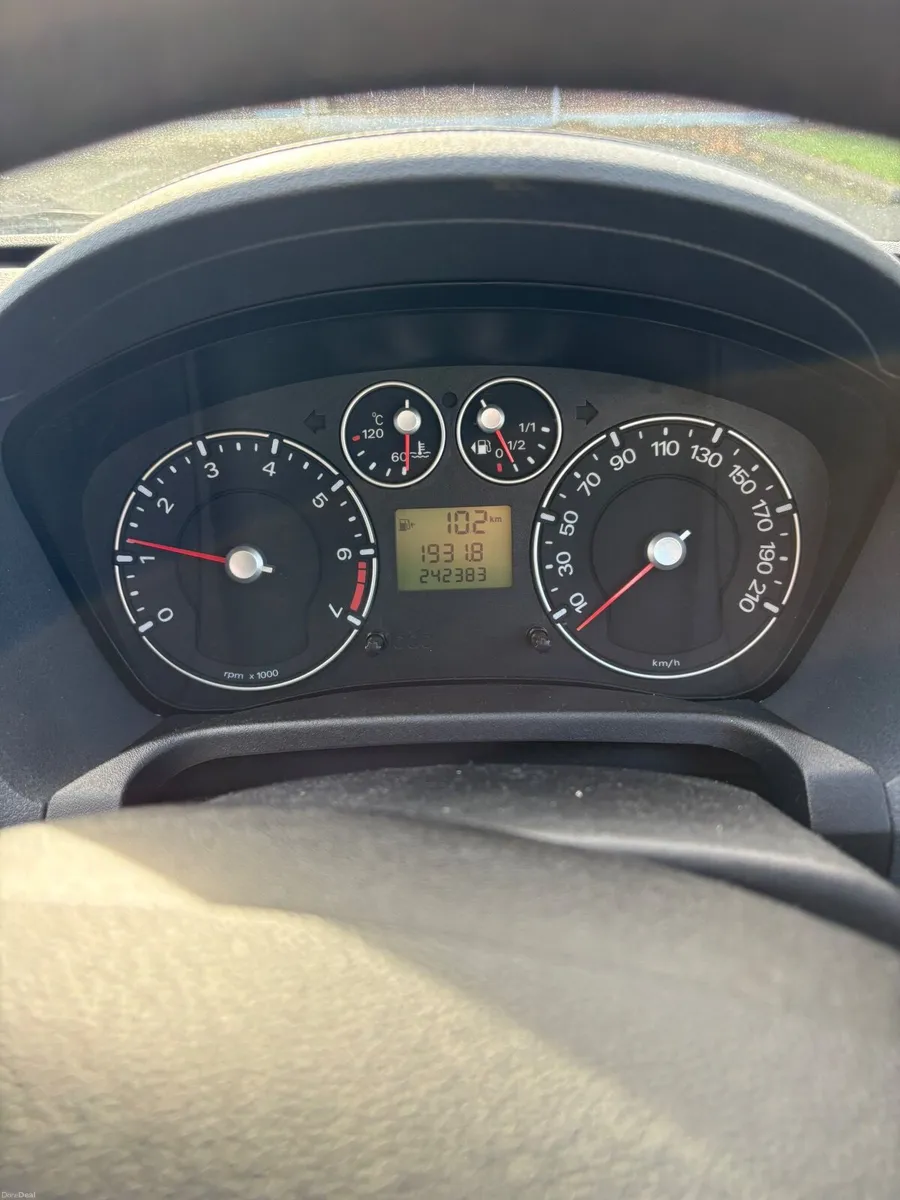 Ford Fiesta 2007 - Image 2