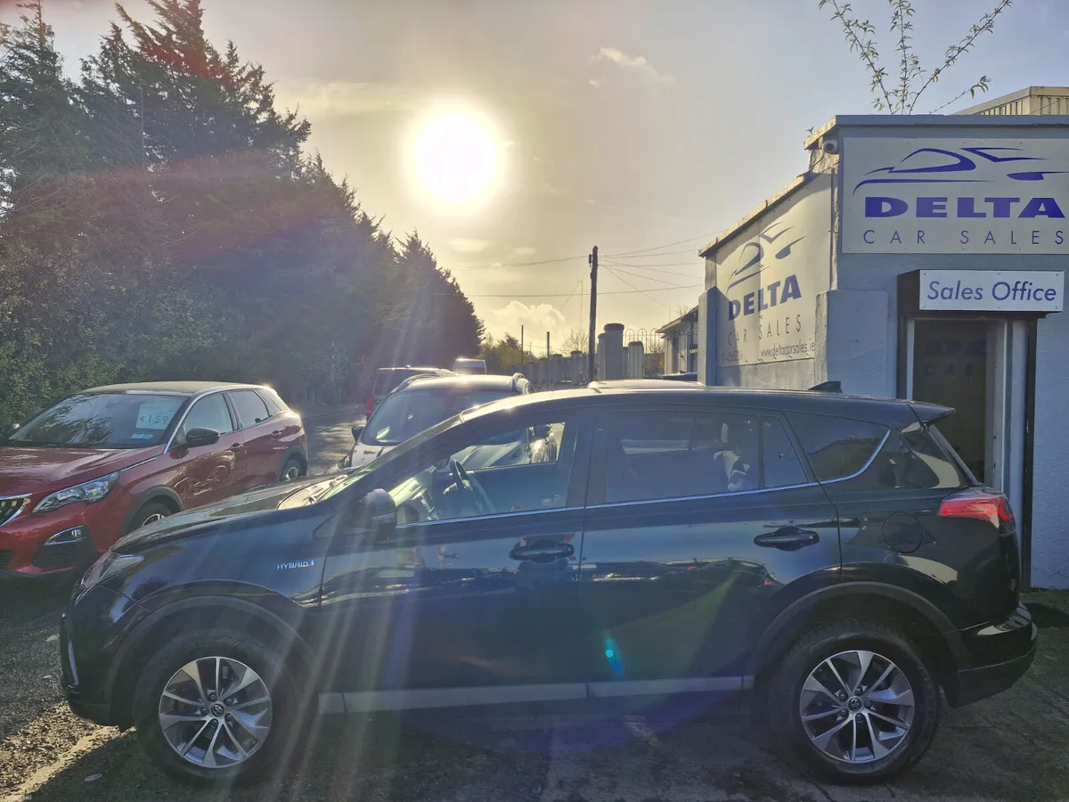 2018 TOYOTA RAV4 ICON 2.5 VVT-I PETROL HYBRID - Image 3