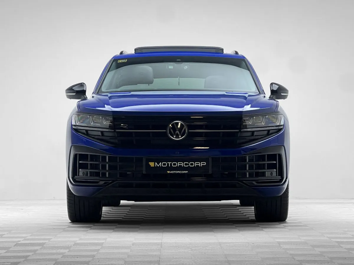 Volkswagen Touareg R V6 3.0 TSI PHEV 462HP - Image 2