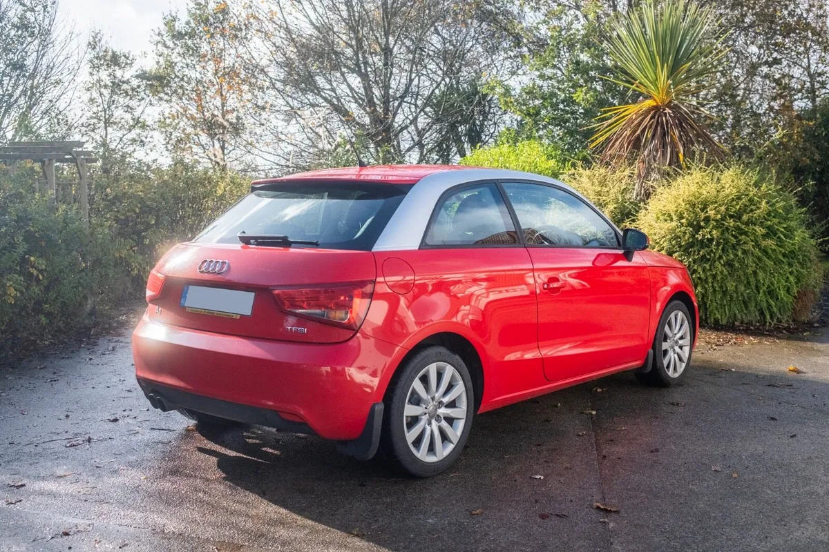 2011 Audi A1 Sport 1.4 TFSI - Image 4