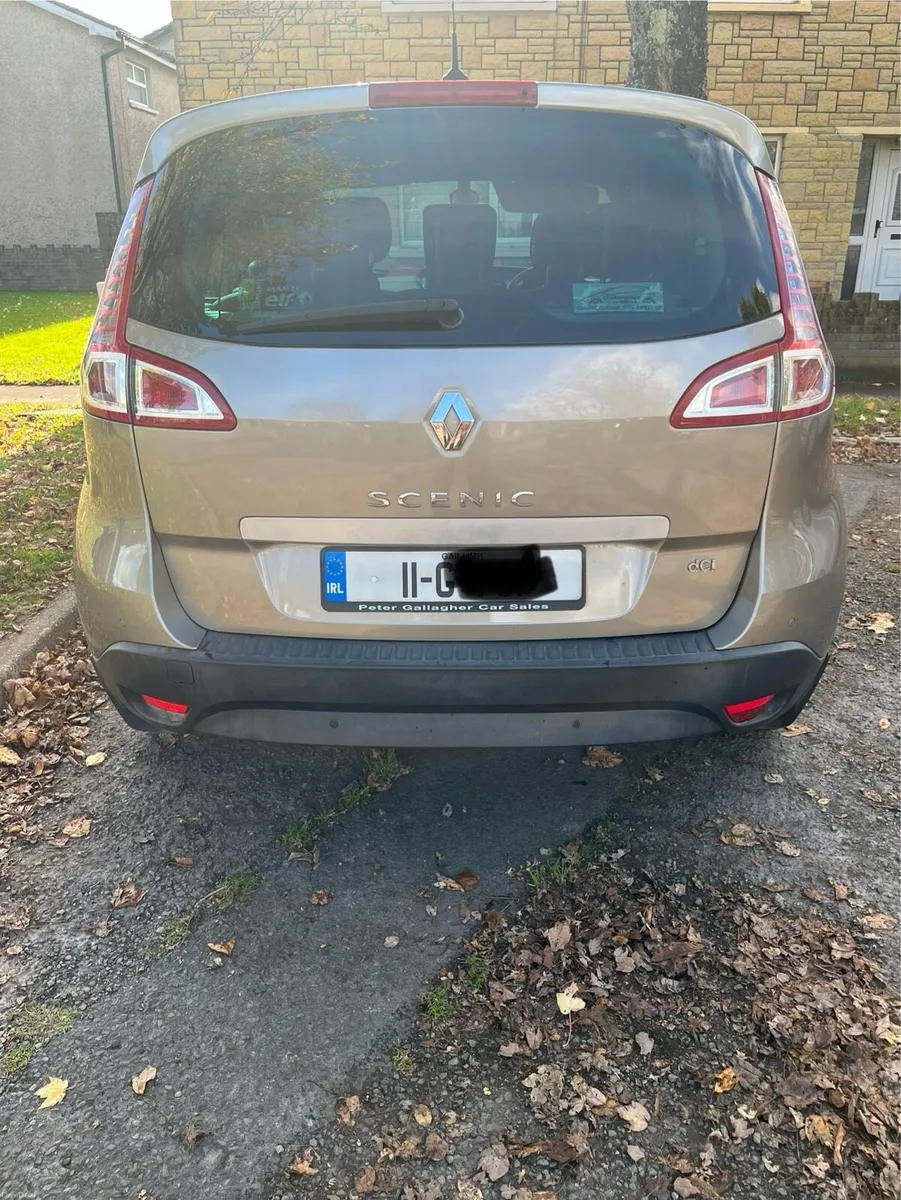 Renault Scenic 2011 - Image 2