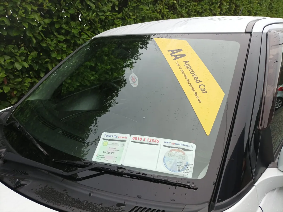 Suzuki Swift 1.2 Automatic, 2015 - Image 2