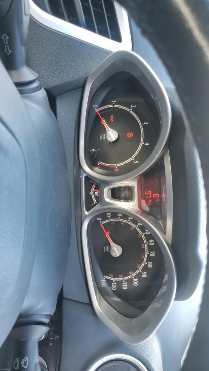 Ford Fiesta 2012 - Image 3