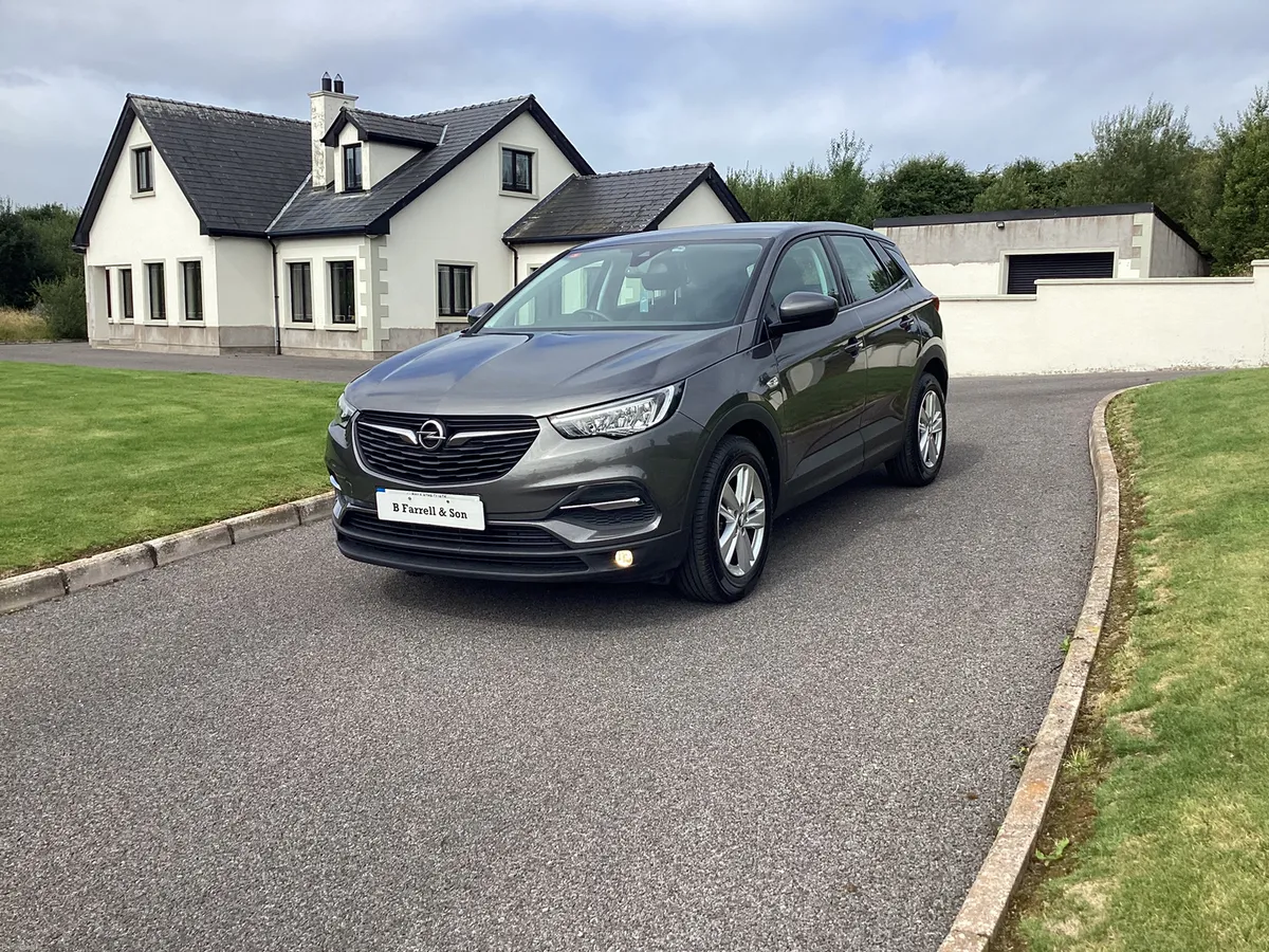 Opel Grandland 2020 Grey - Image 2