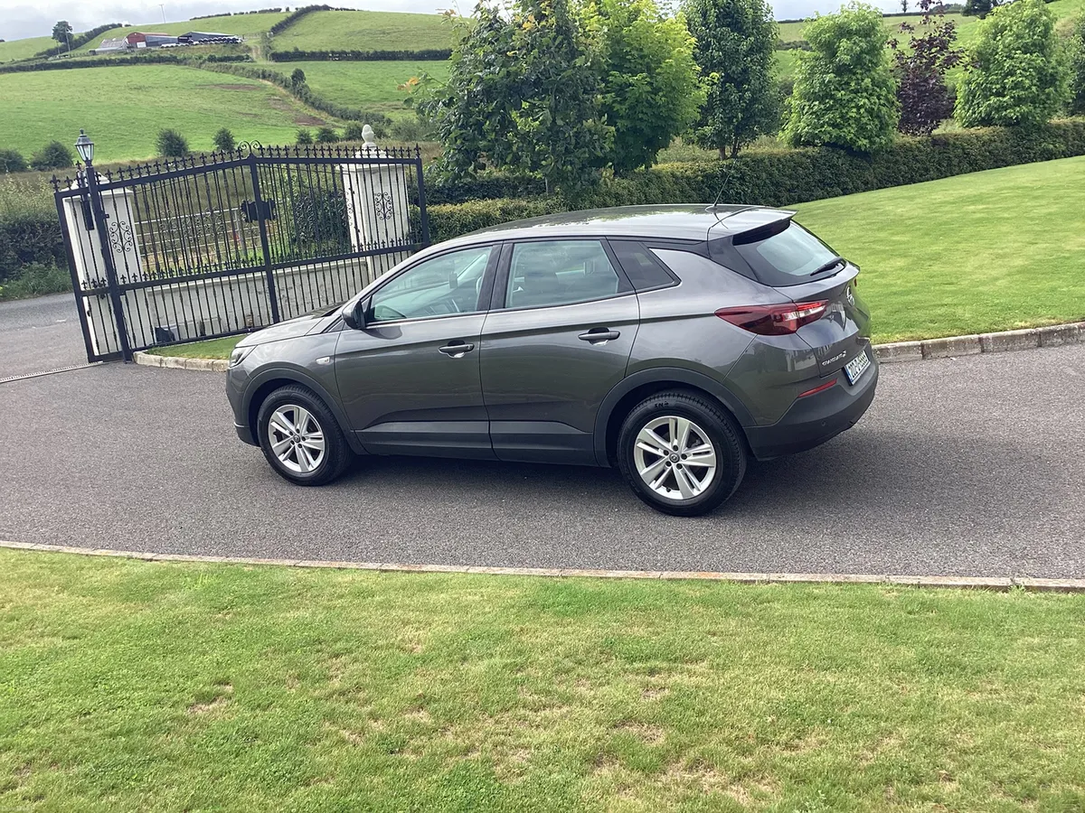 Opel Grandland 2020 Grey - Image 4