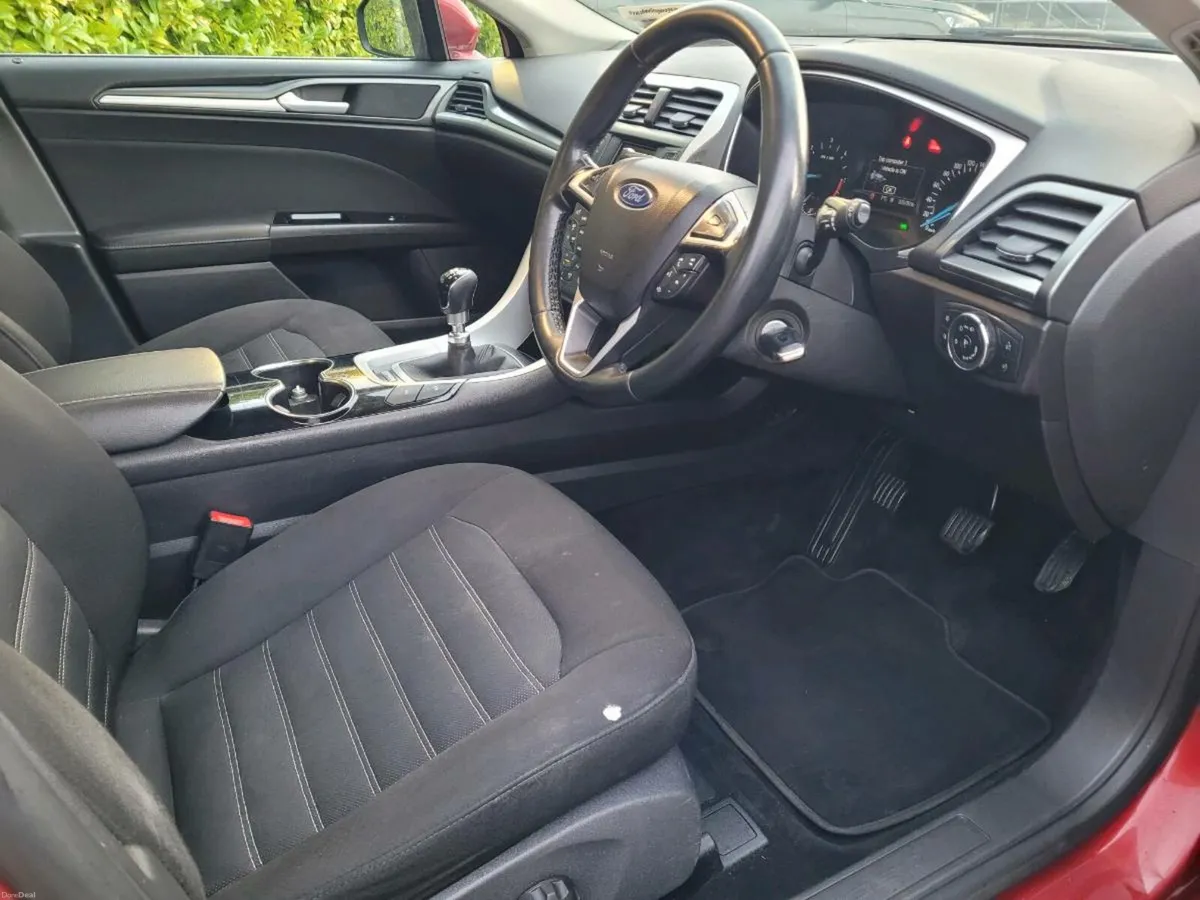 Ford Mondeo Zetec 2ltr (Nct & Taxed till Sept 26) - Image 6