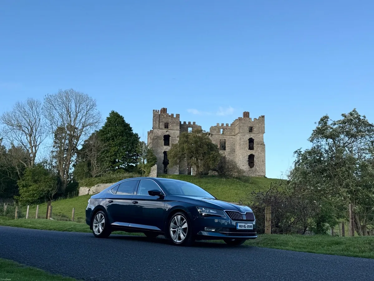 2016 Skoda Superb 2.0D SE L EXECUTIVE - Image 1