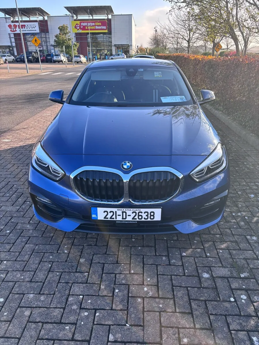 BMW 221 1 series - Image 2