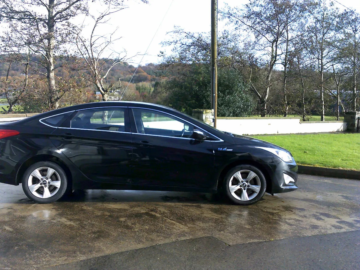 Hyundai i40 2015 - Image 1