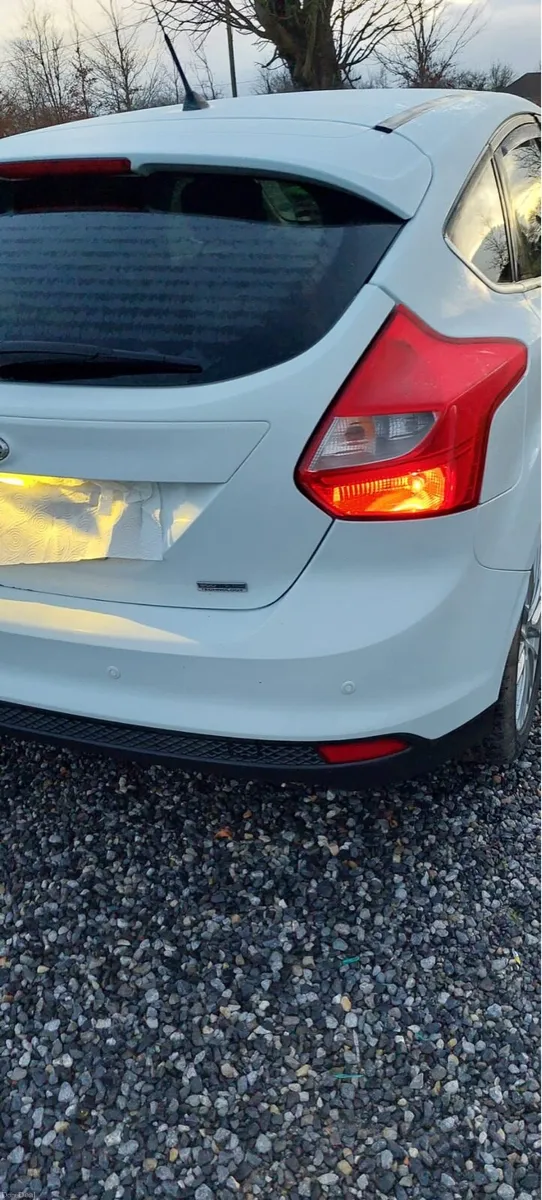 Ford Focus Zetec EcoBoost - Image 6