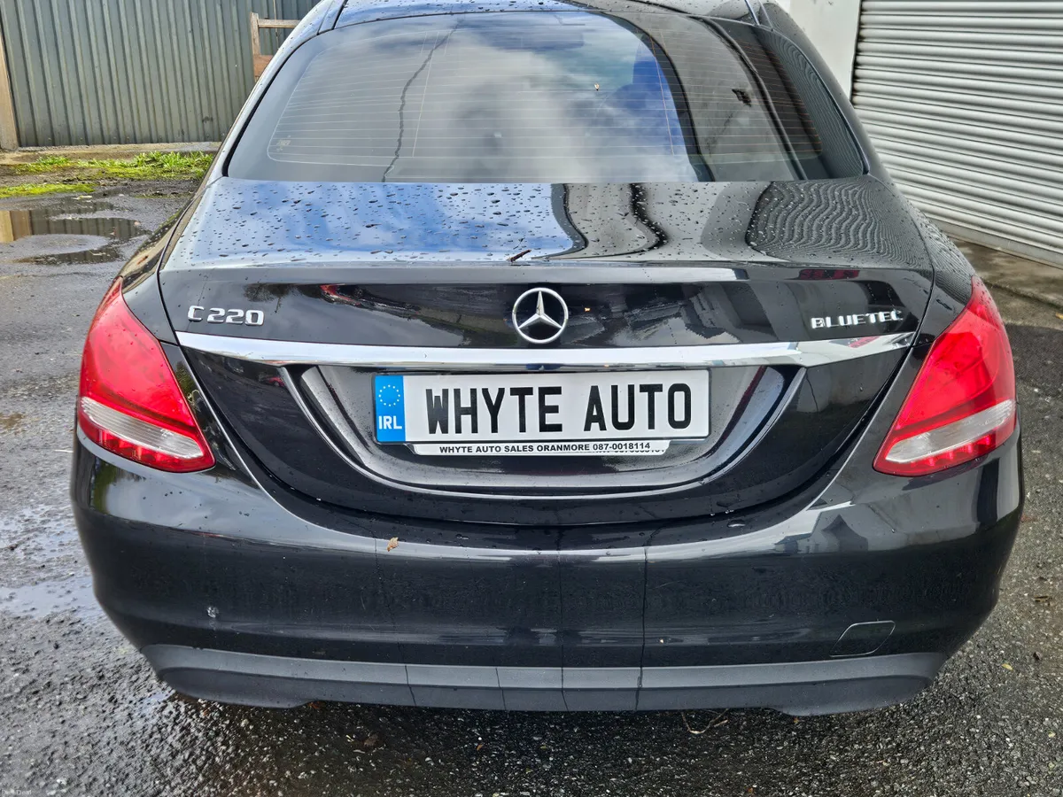 Mercedes-Benz C-Class 2015 194 bhp - Image 3