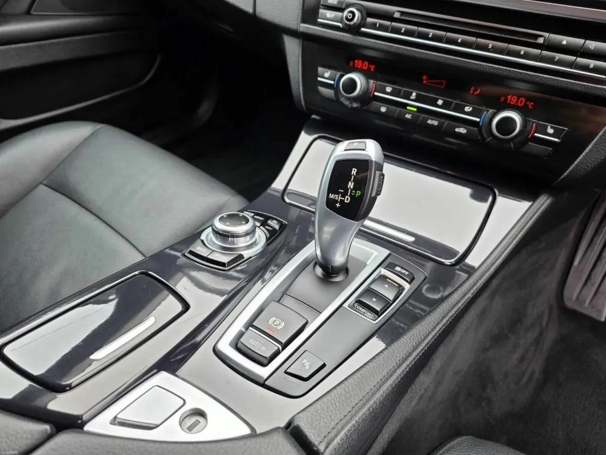 2016 BMW 5 series, NCT 02/28. Auto. - Image 6