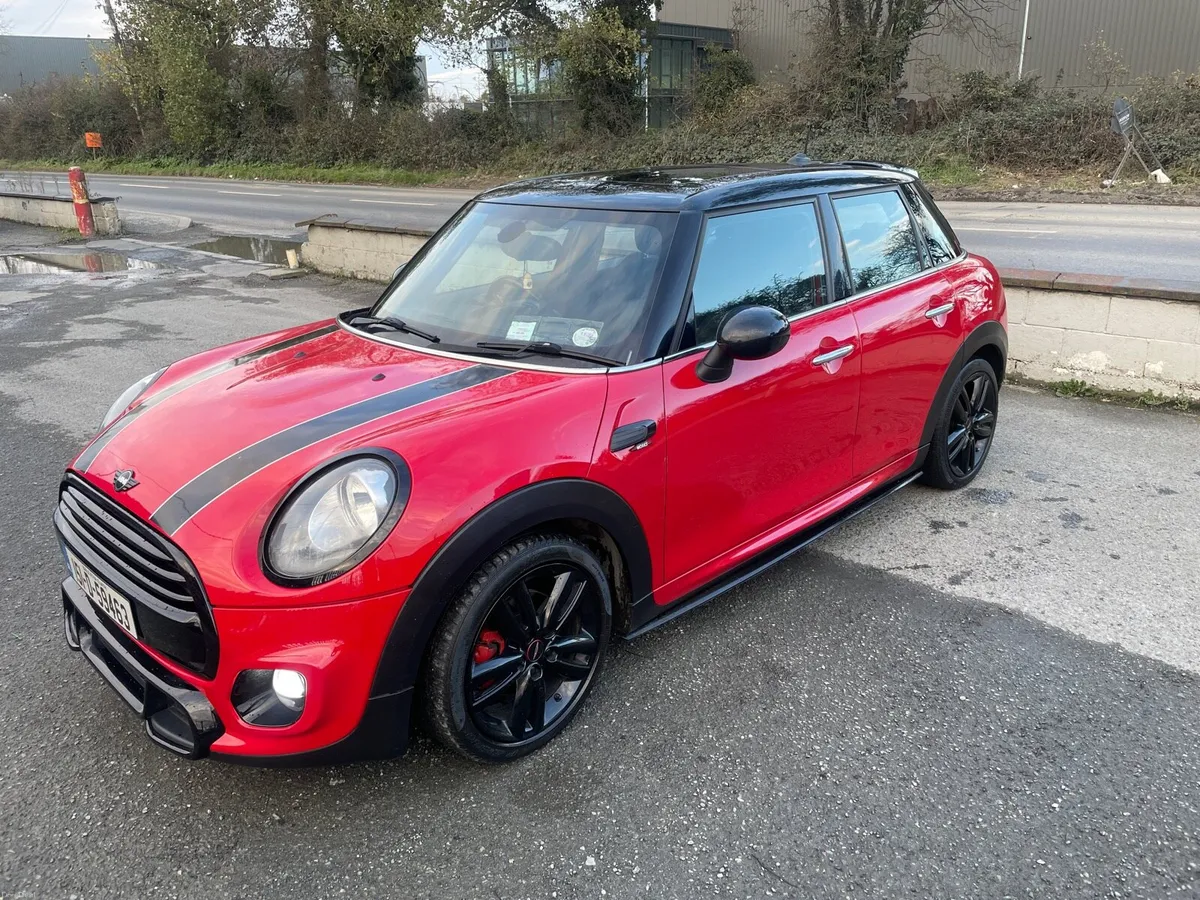 Mini Cooper 1.5 petrol - Image 4
