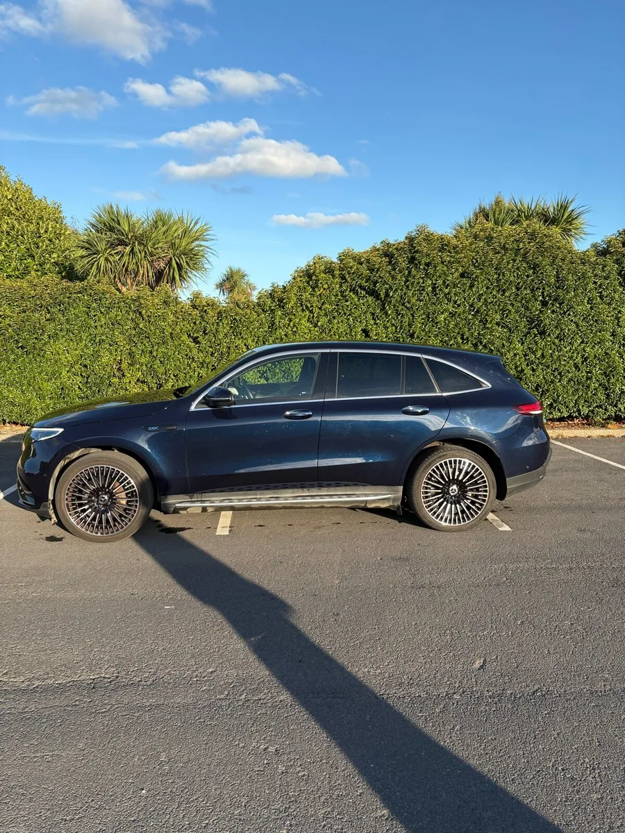Mercedes EQC 400 Premium - Image 3