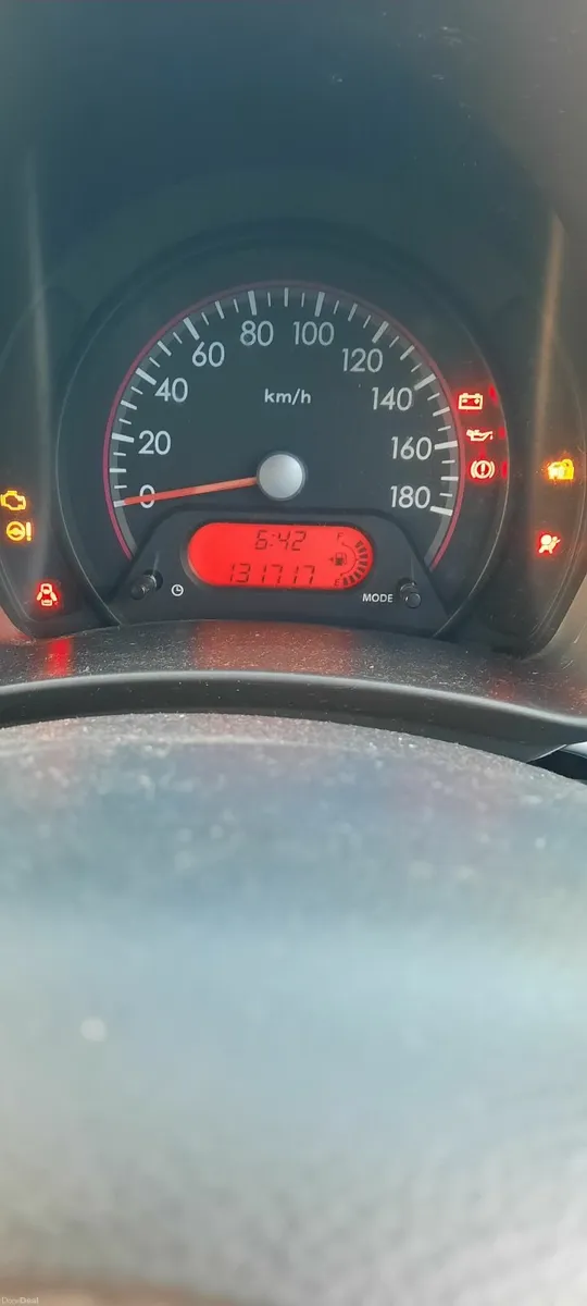 Nissan Pixo 2011 - Image 4