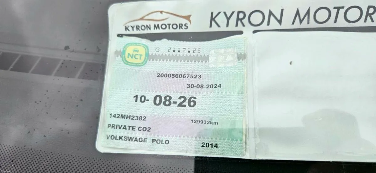 VOLKSWAGEN POLO LOW MILEAGE - Image 4