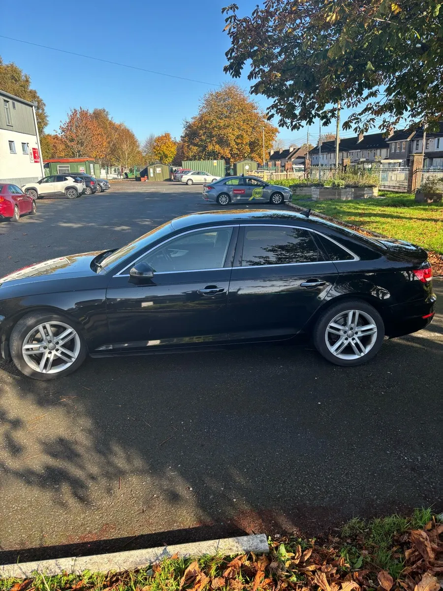 Audi A4 2016 - Image 4