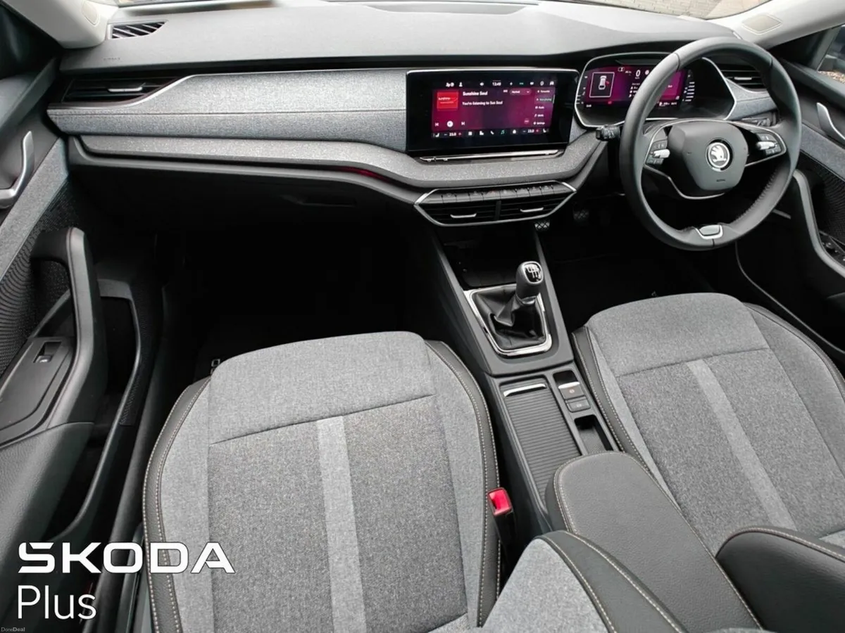 Skoda Octavia (13) Combi Selection Plus 2.0TDI 115 - Image 4