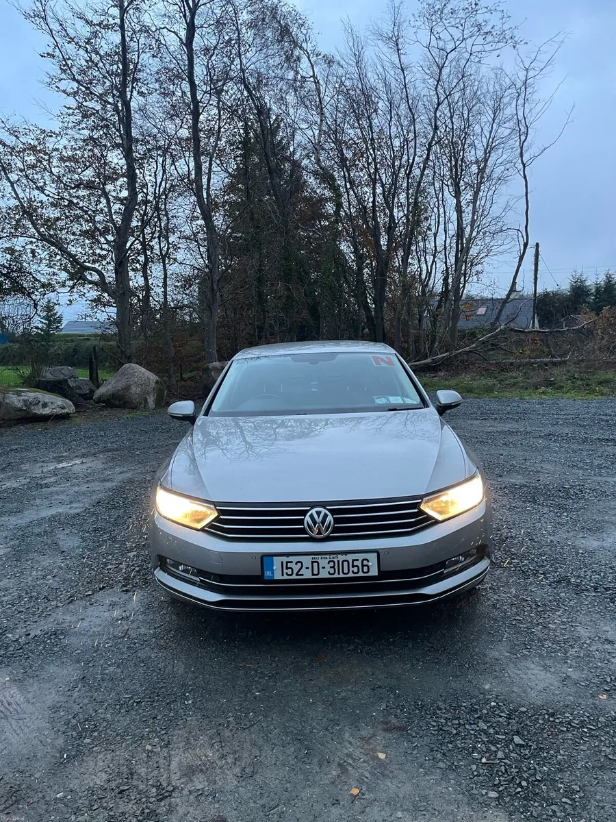 Volkswagen Passat - Image 2