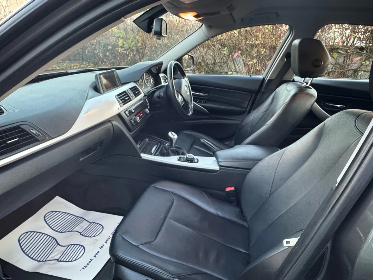 BMW 320d - Image 4