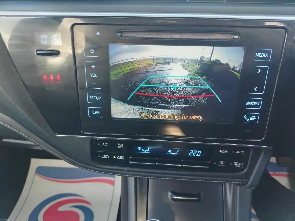 Toyota Auris 2016 - Image 3
