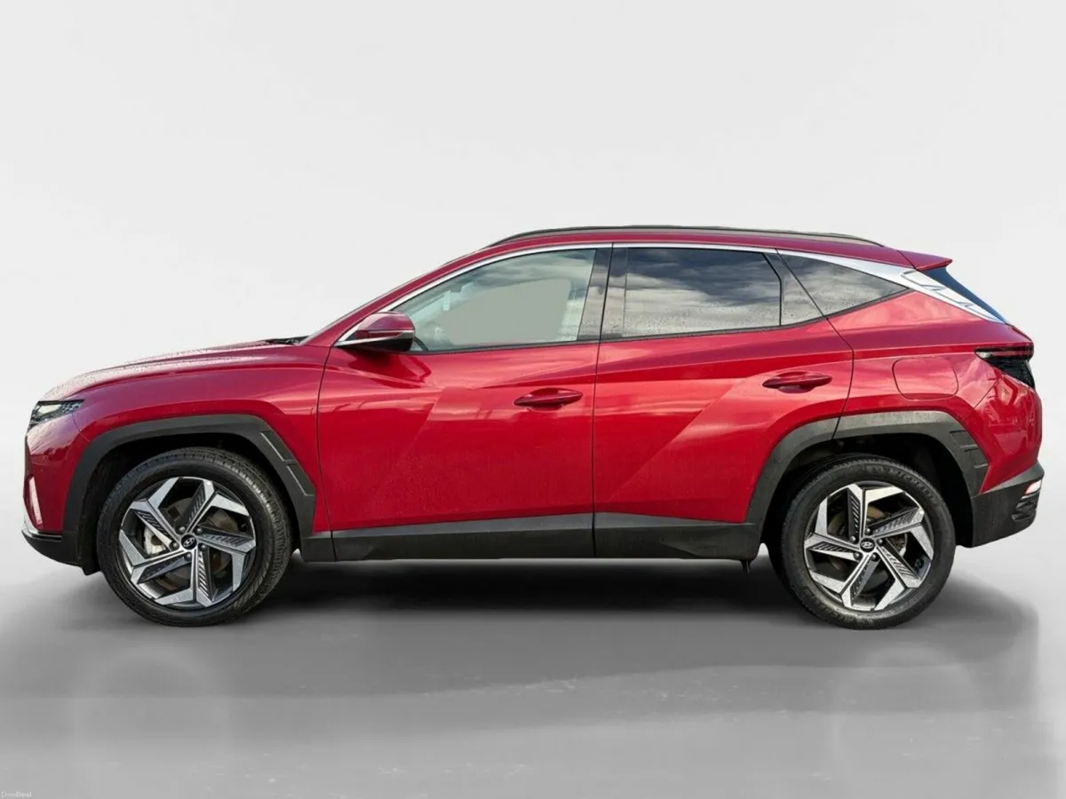 Hyundai Tucson 2WD Executive Plus HEV Auto - Image 2