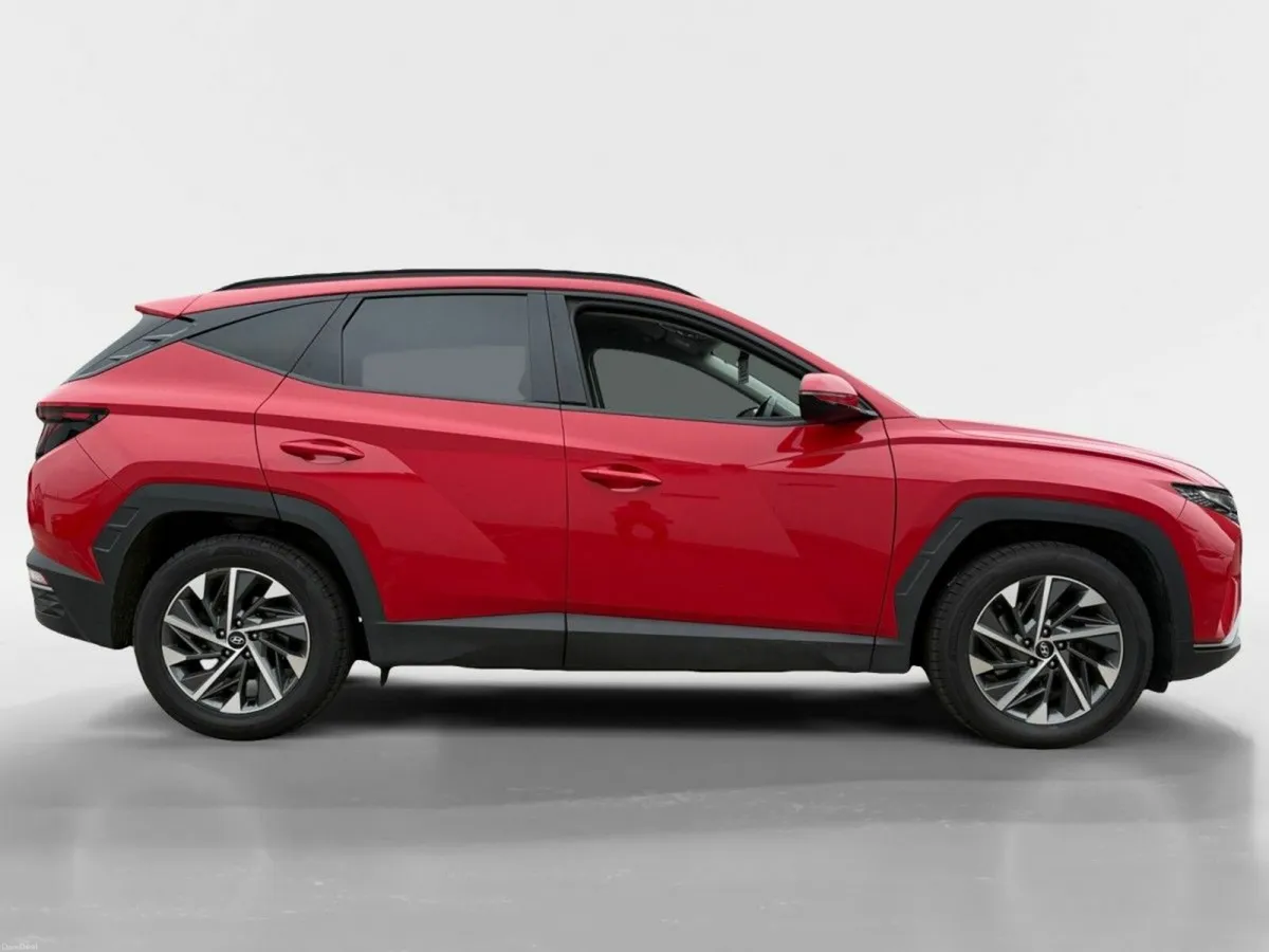 Hyundai Tucson 2WD Executive - Image 2