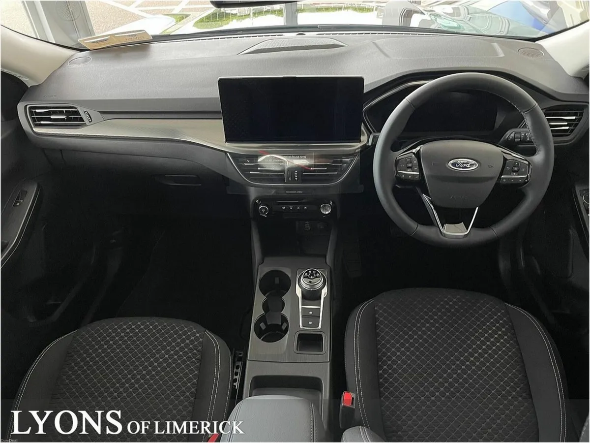 Ford Kuga 2.5 PHEV - THE ALL NEW FORD KUGA - Image 4