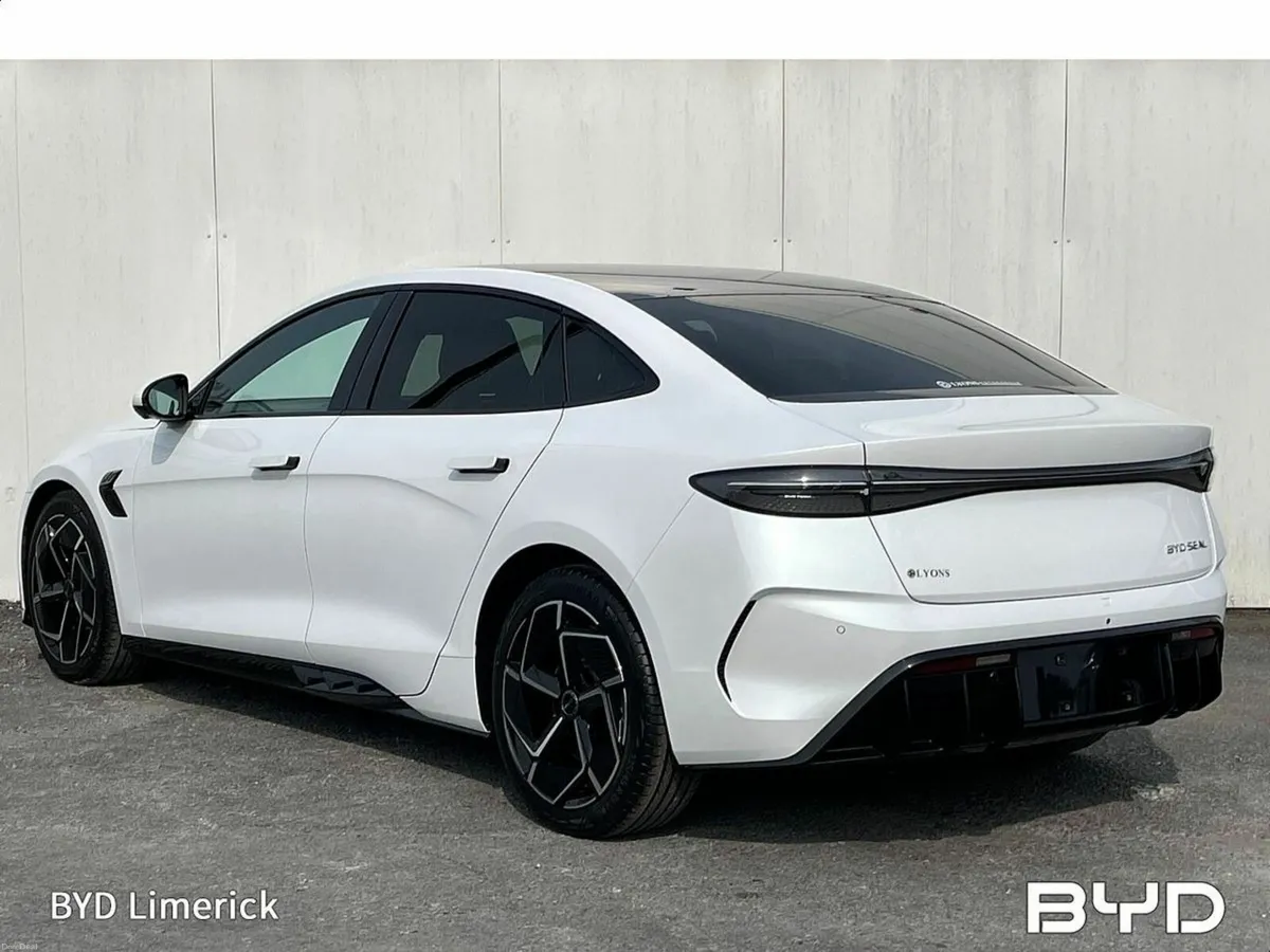 BYD SEAL "252 Delivery" Design 82.5kWh RWD - Rever - Image 2