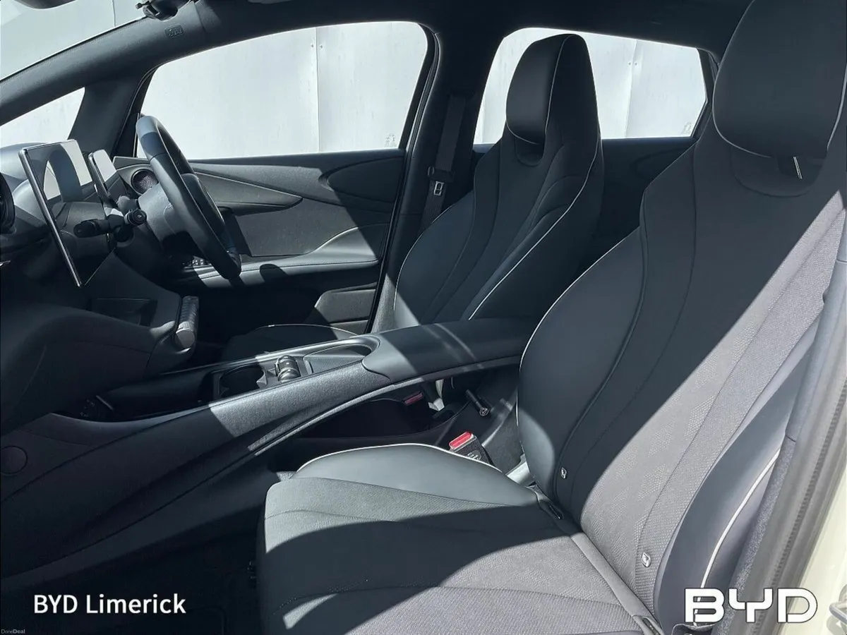 BYD DOLPHIN "261 Delivery" BYD Dolphin, Comfort (6 - Image 4