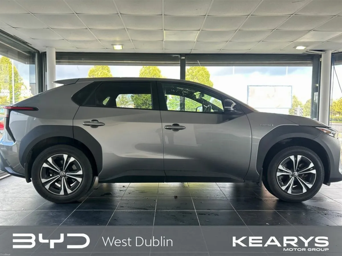 Toyota bZ4X bZ4X Sport - Image 4