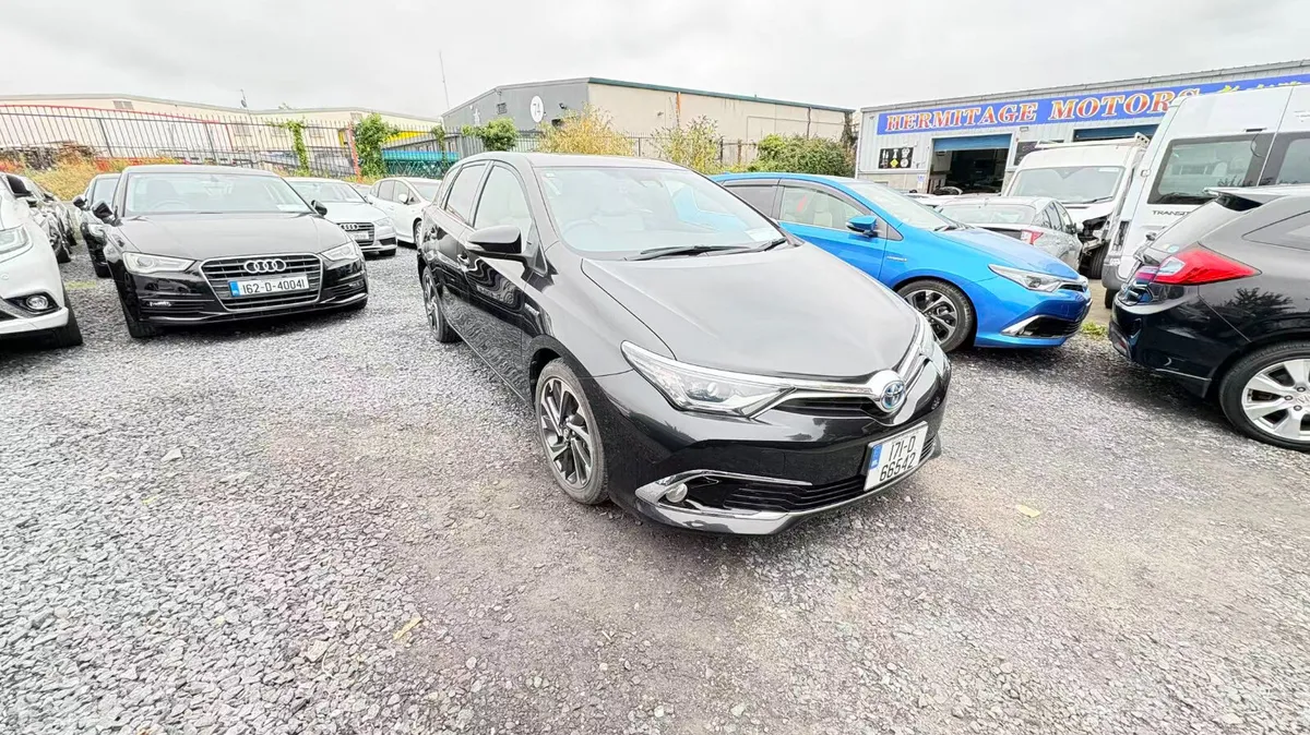 Toyota Auris 1.8 Hybrid 2017 - Image 3