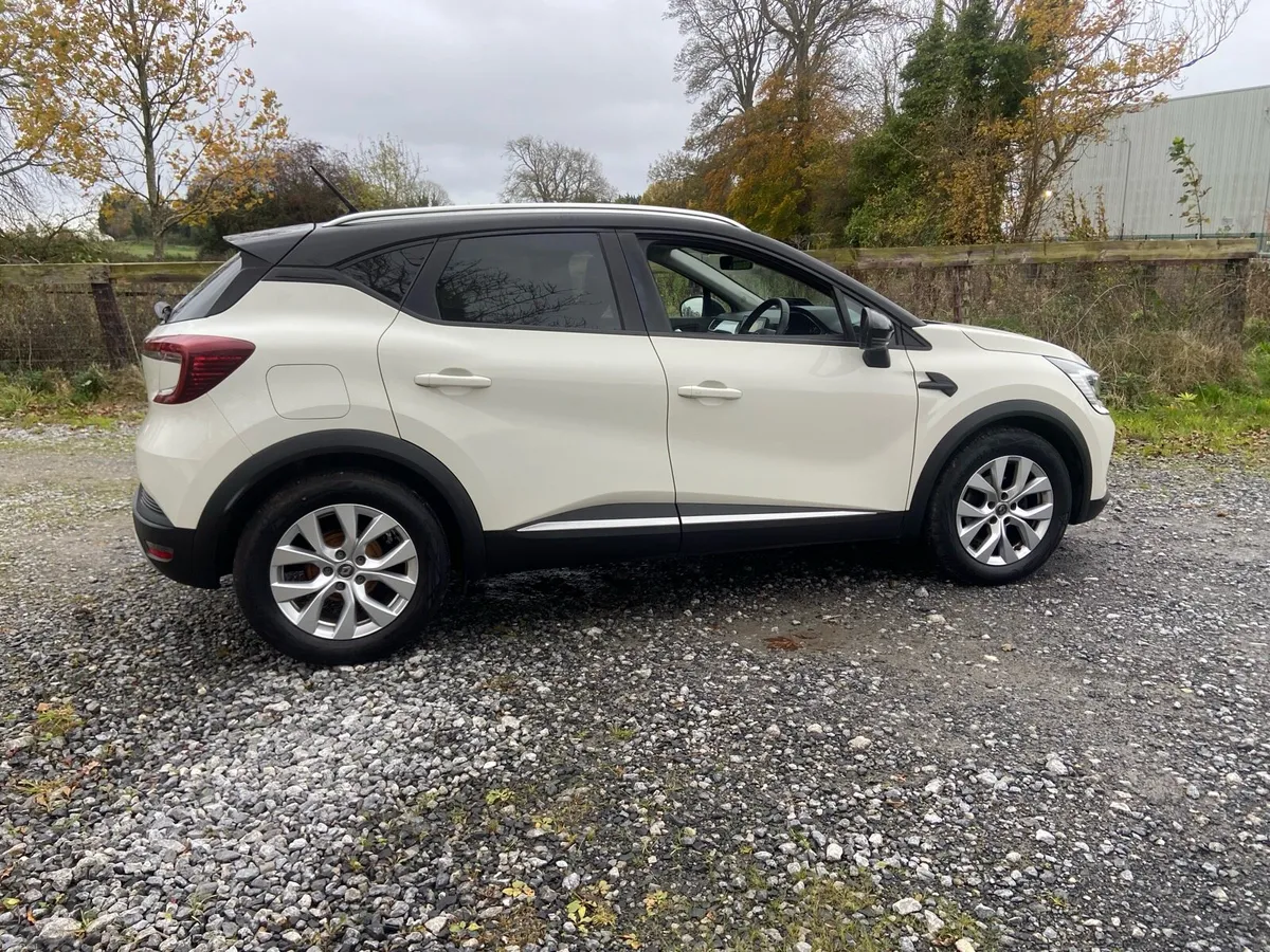 2020 Renault Captur Iconic 1.5 DCI Only 33,500 KM - Image 4