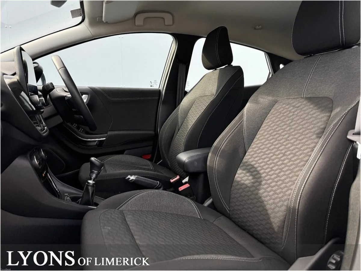 Ford Puma 1.0L EcoBoost Hybrid 125PS Titanium - Image 4