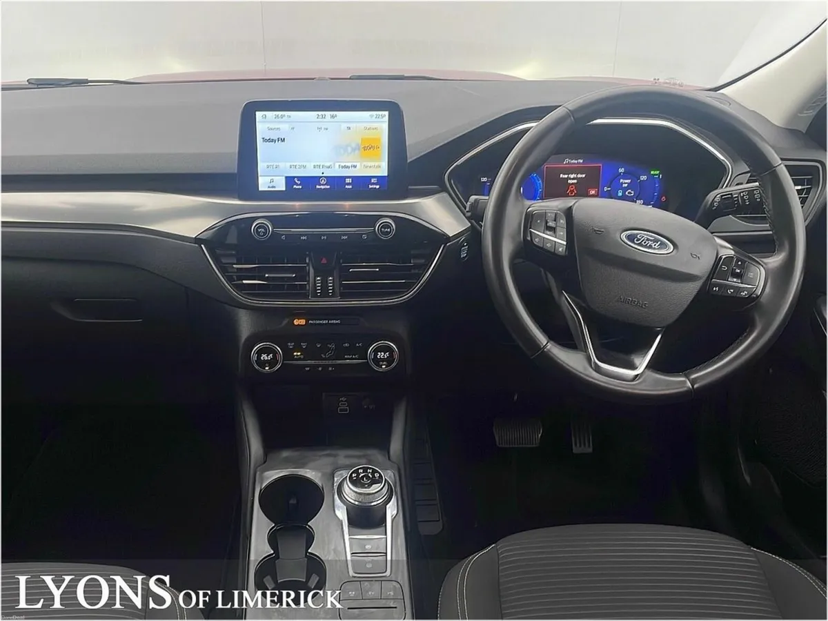 Ford Kuga 2.5 Duratec 190PS FHEV Titanium Auto - Image 4