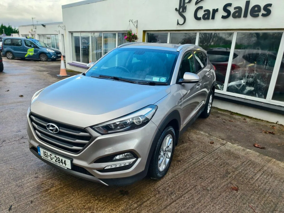Hyundai Tucson 1.7 D Executive - Image 5
