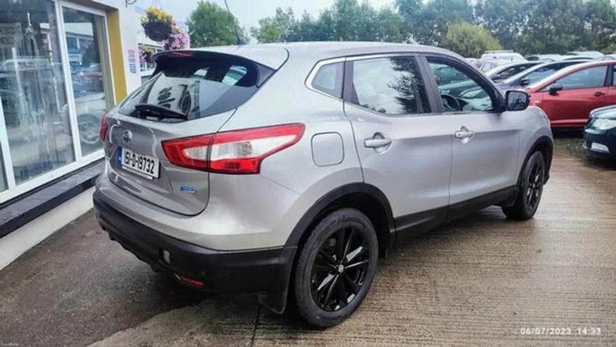 Nissan Qashqai 1.5 DSL SV - Image 6