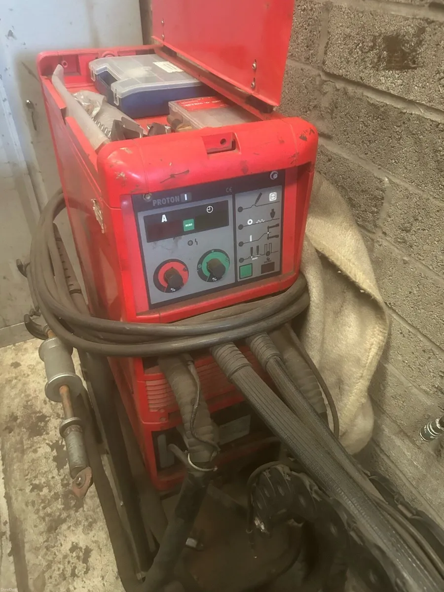 Garage equipment - Image 4