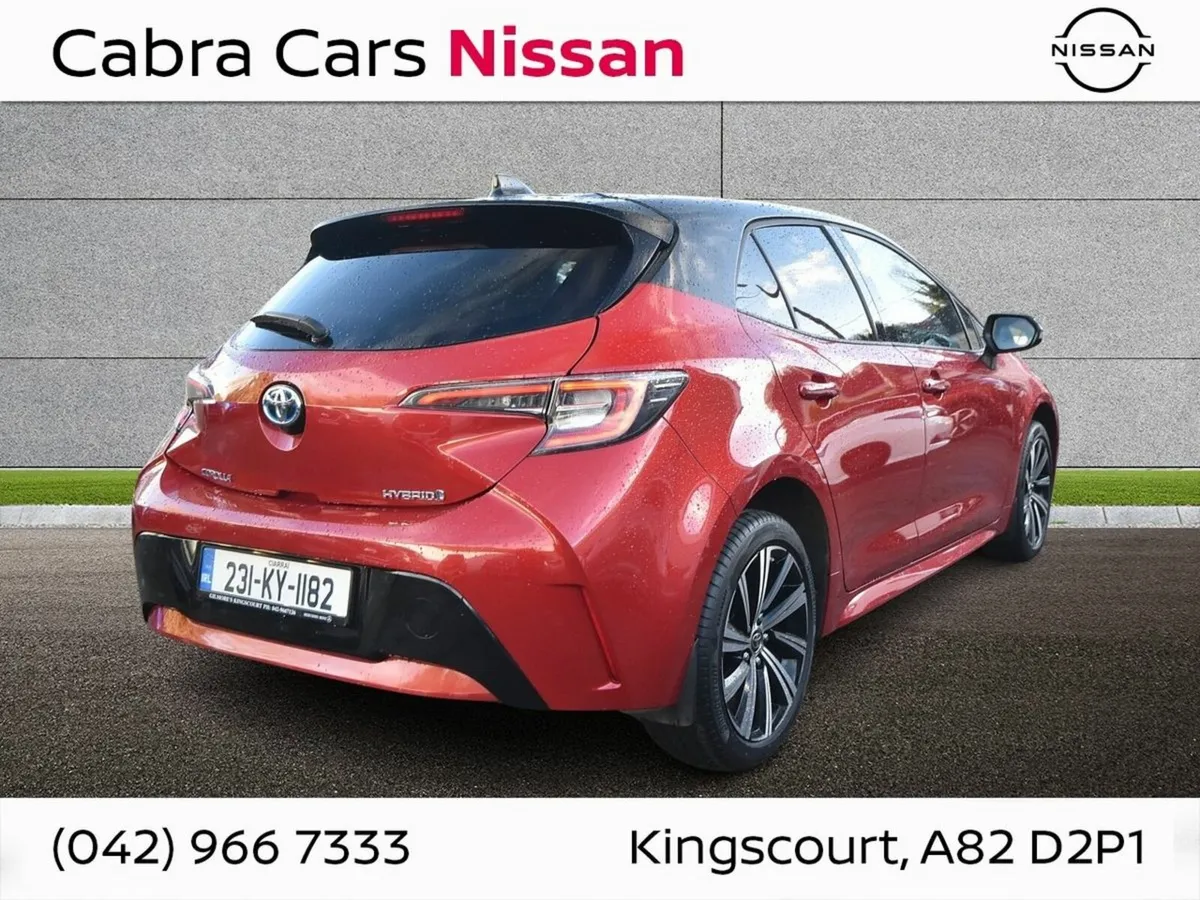 Toyota Corolla 1.8 Hybrid Luna Sport Hatchback - Image 4