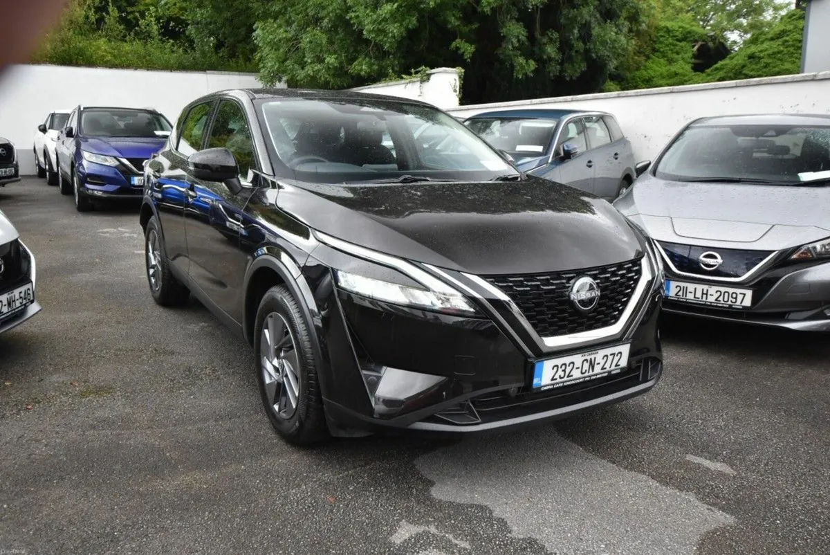 Nissan Qashqai 1.3 MILD HYBRID SV - Image 1