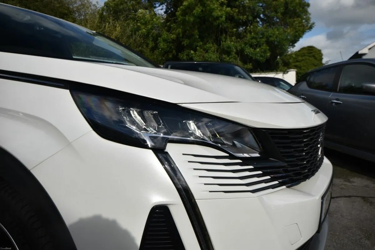 Peugeot 3008 Auto 1.5HDI Allure. Only 30,000km - Image 5