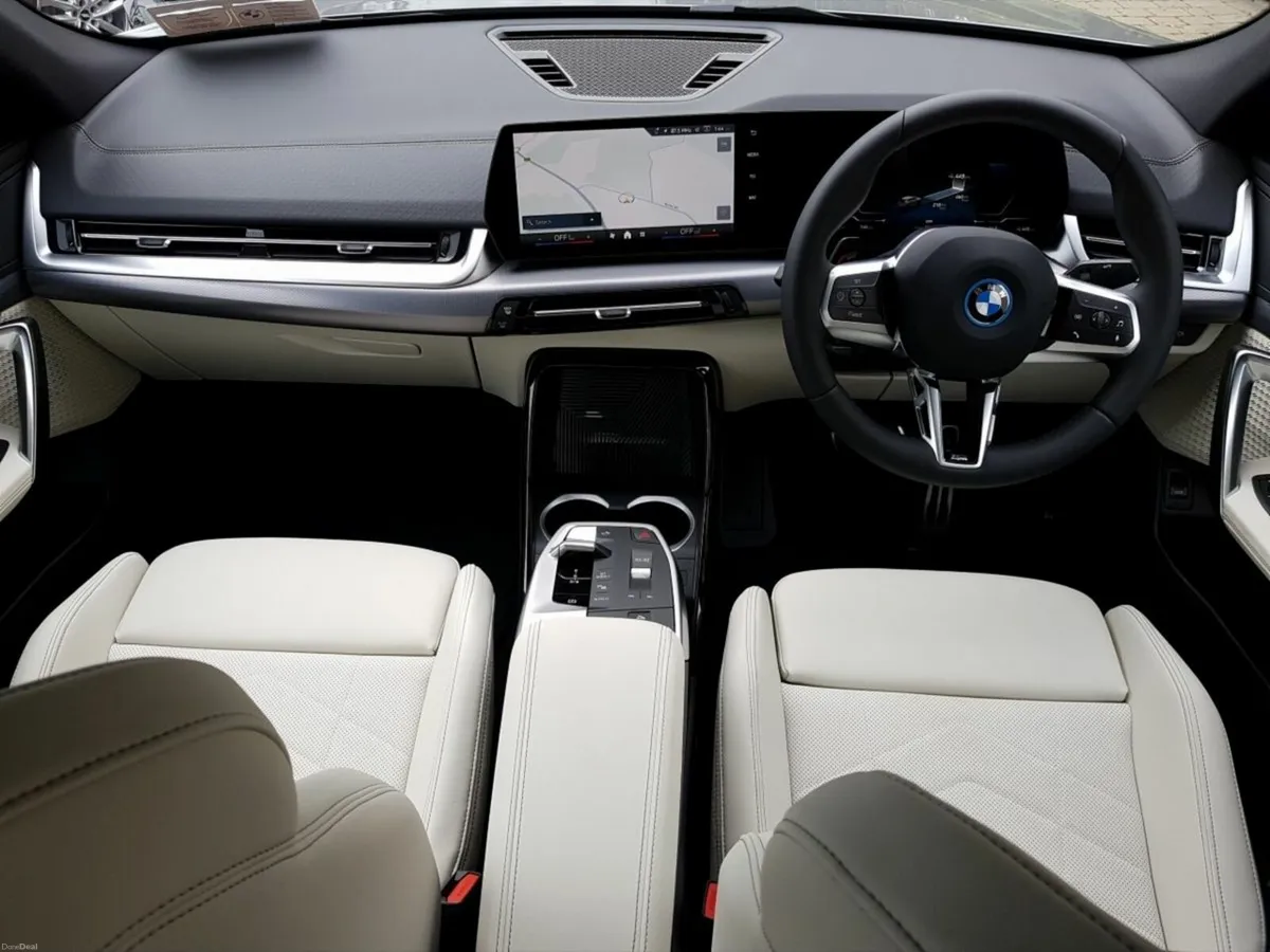 BMW iX2 eDrive20 M Sport - Image 4