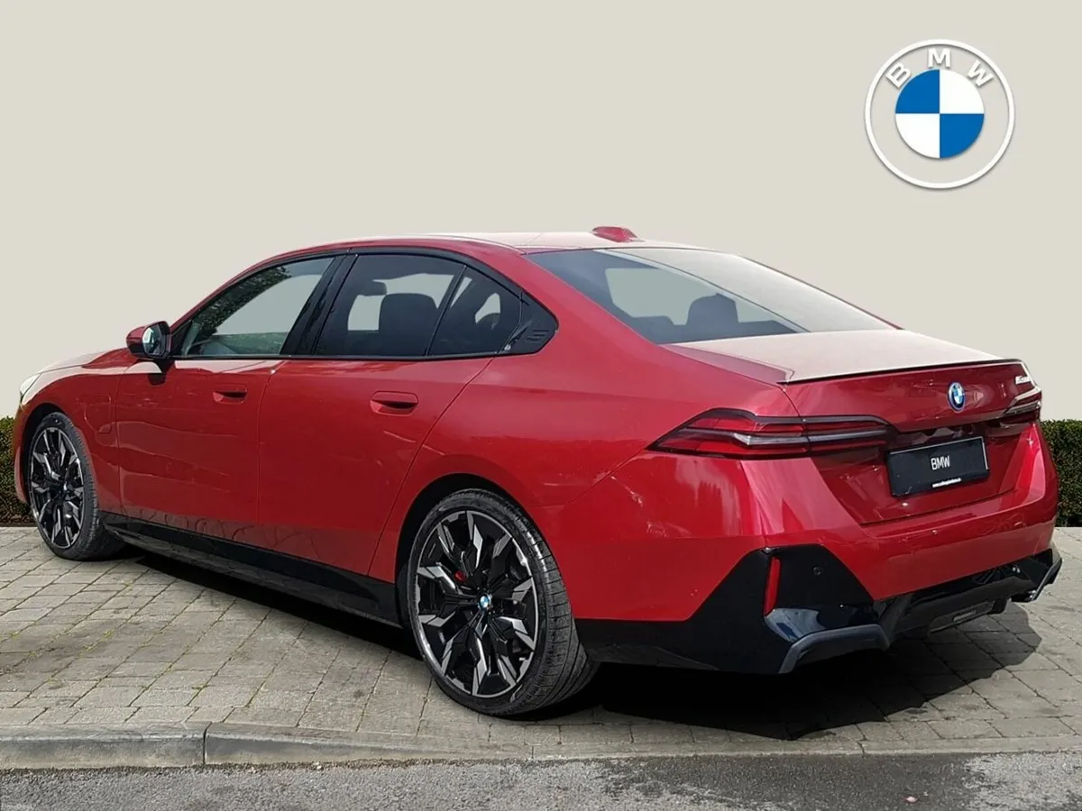 BMW 5-Series M Sport Pro - Image 2