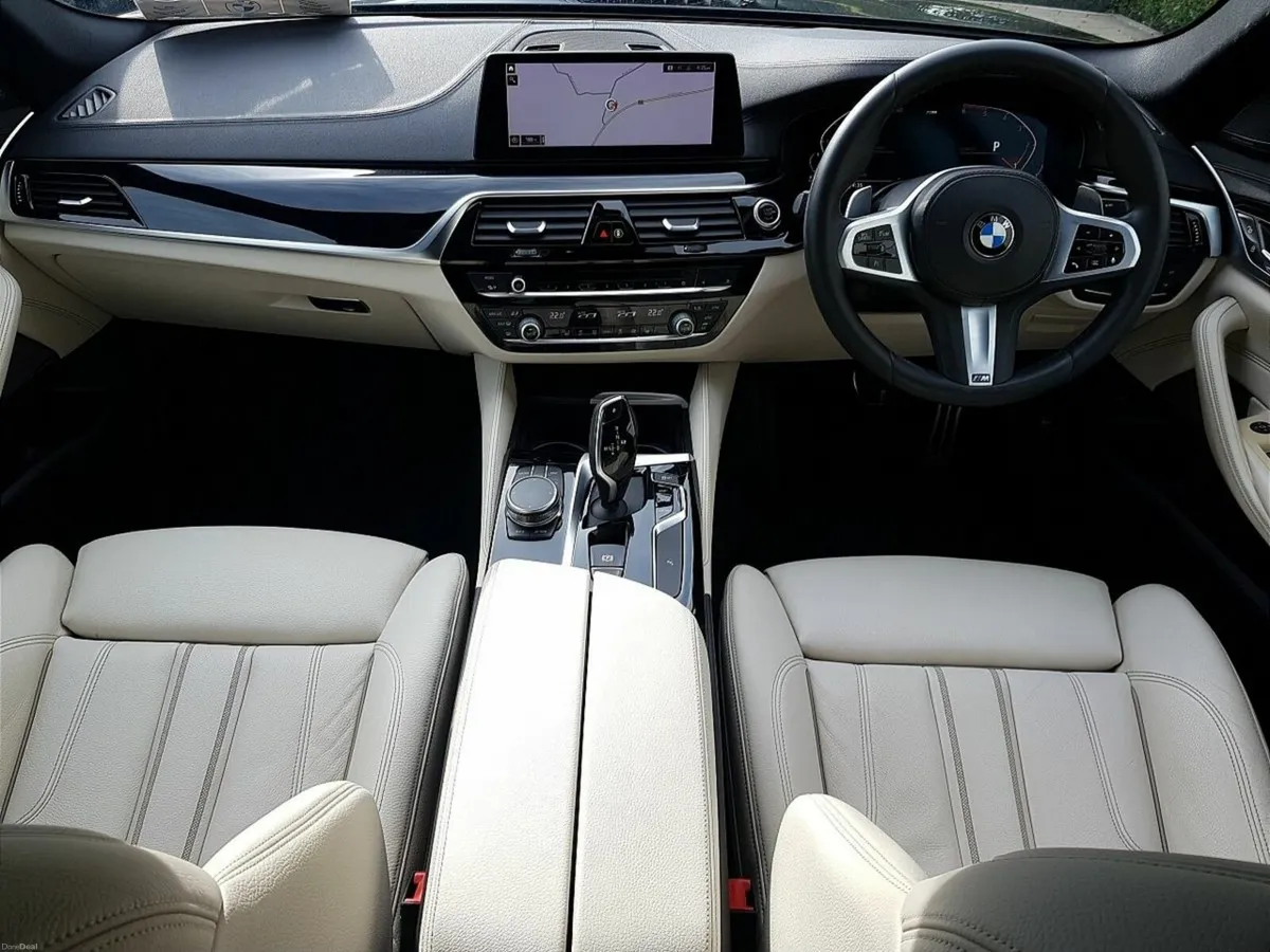 BMW 5-Series 520d M Sport Pro - Image 4
