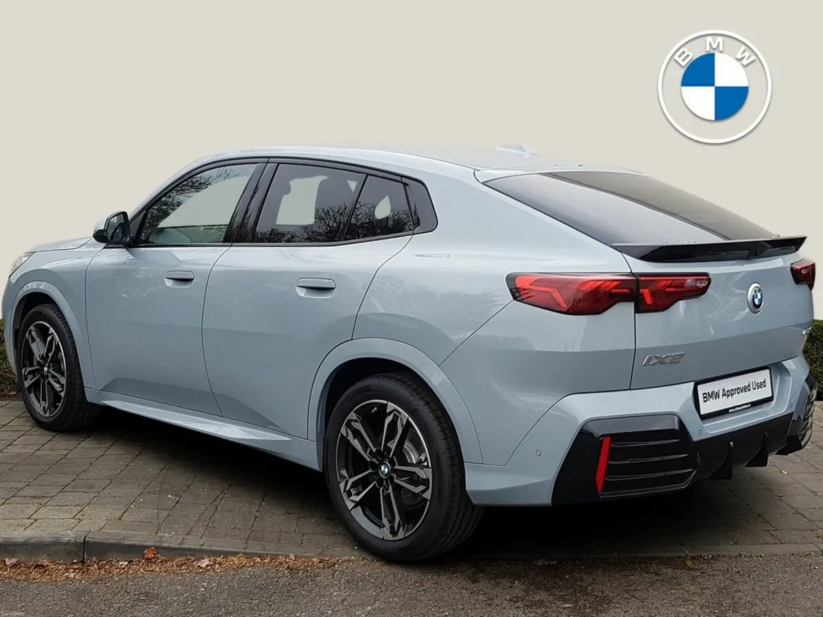 BMW iX2 eDrive20 M Sport - Image 2