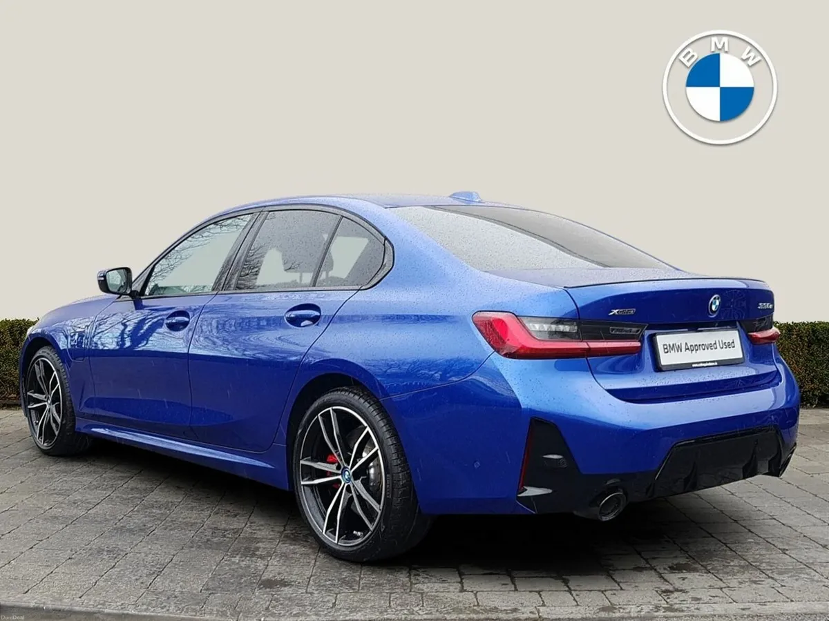 BMW 3-Series 330e xDrive M Sport - Image 3
