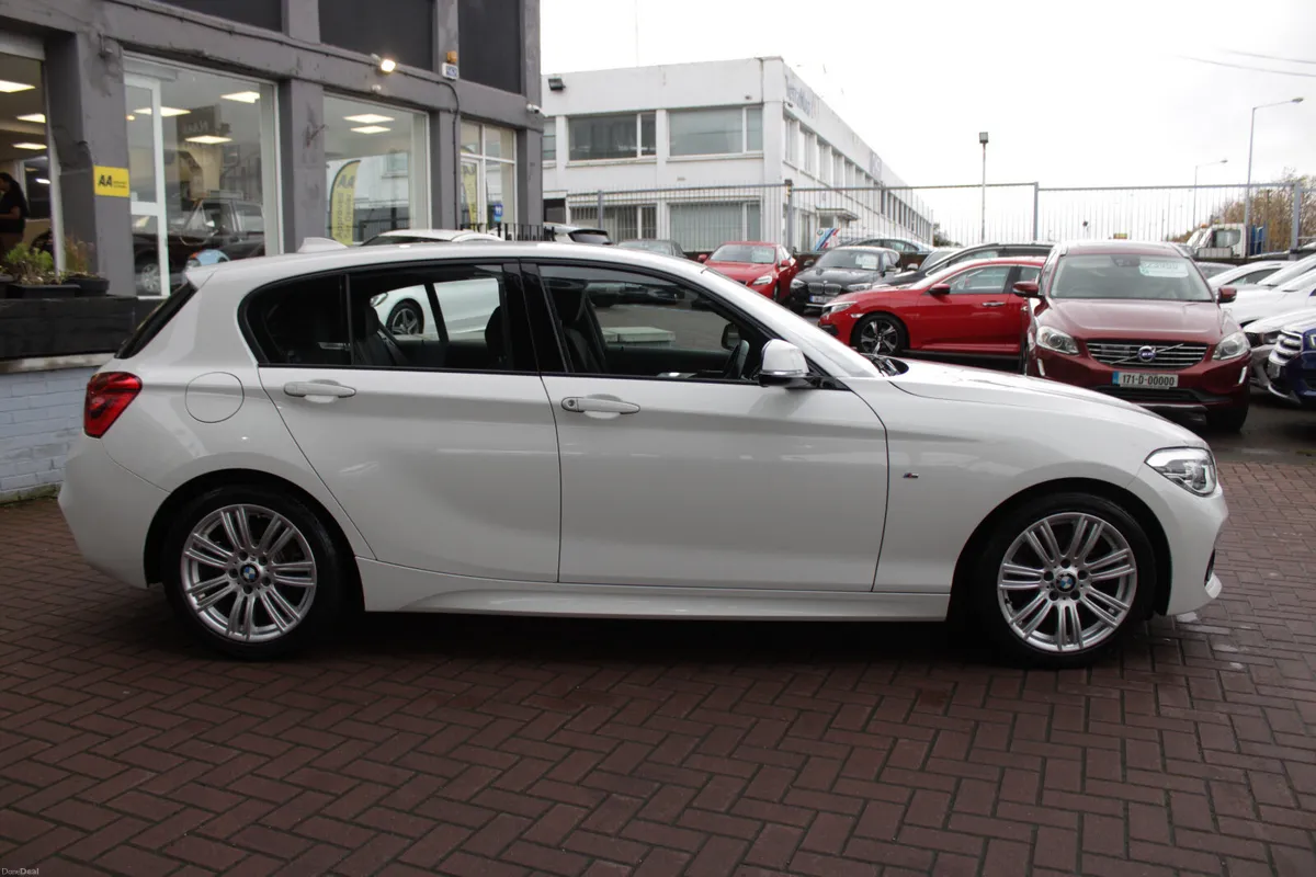 118D M-SPORT PLUS 5DR HATCHBACK AUTOMATIC - Image 3